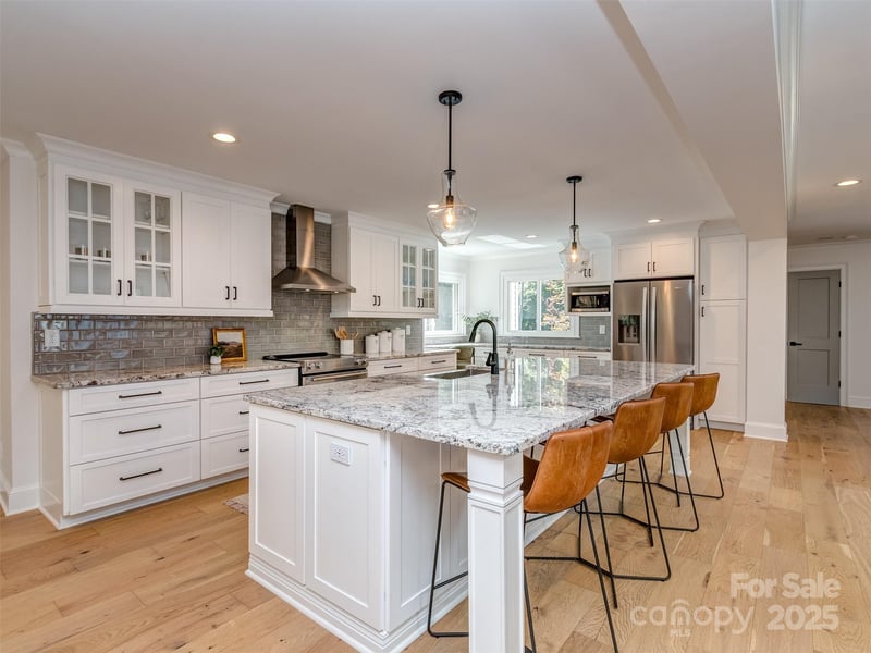 202 Walden Ln, Weddington, NC 28104
