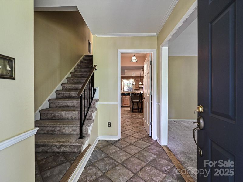 1443 Renfrow Ln, Charlotte, NC 28270