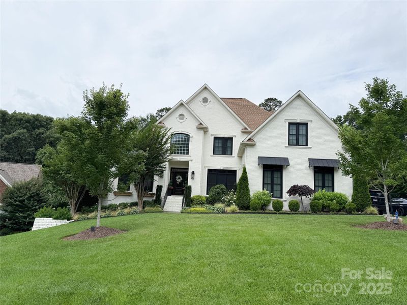 9604 Oliver Ct, Harrisburg, NC 28075