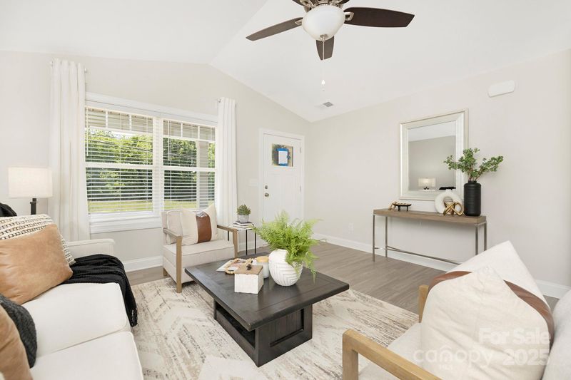 924 Forest Dr, Marshville, NC 28103
