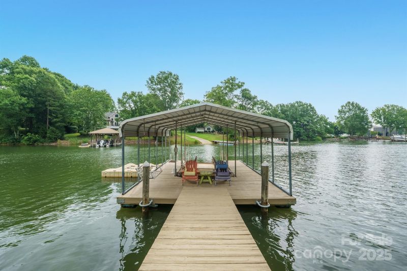 232 Elysian Dr, Mooresville, NC 28117