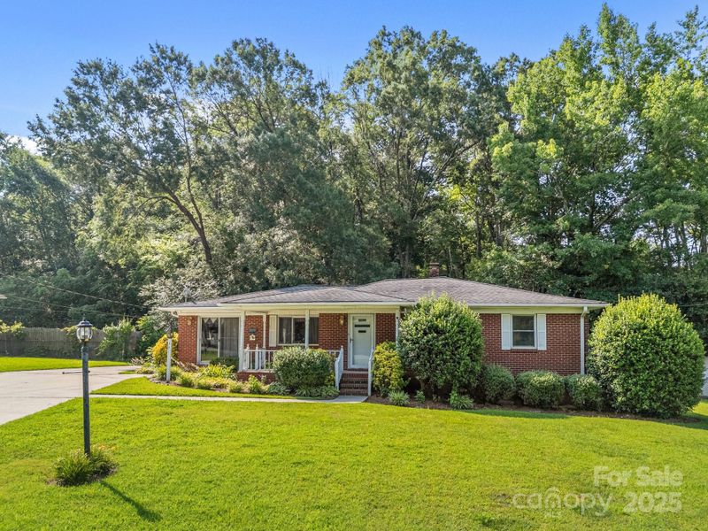 331 Elwood St, Kannapolis, NC 28081