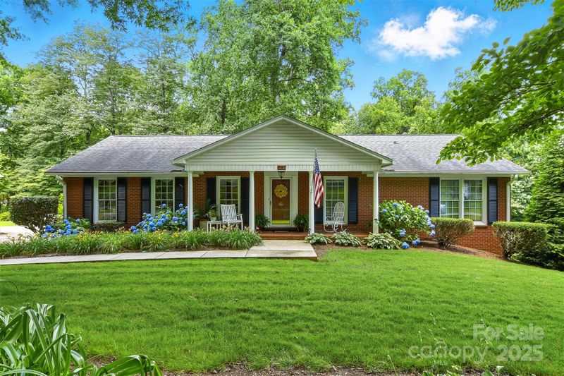 701 4th Ave NE, Conover, NC 28613