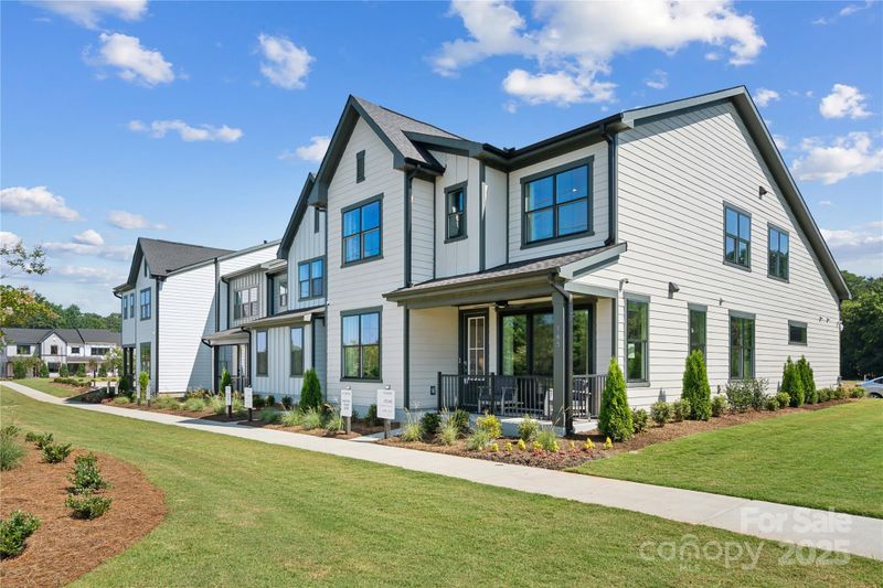 327 Ardmore Dr, Belmont, NC 28012