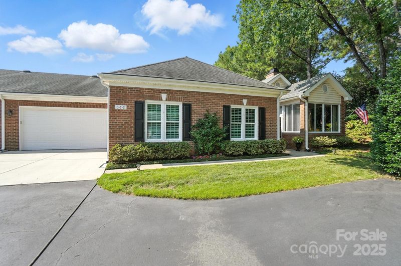 8441 Olde Troon Dr, Charlotte, NC 28277