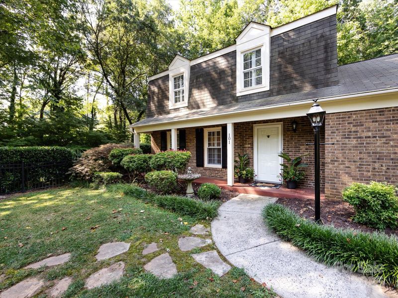 101 Treeline Dr, Belmont, NC 28012