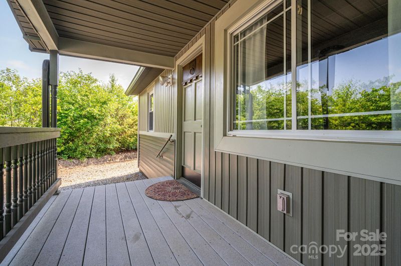 2420 Timberland Hills Dr, Newton, NC 28658