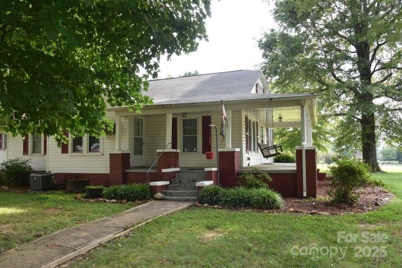4143 E Maiden Rd, Maiden, NC 28650