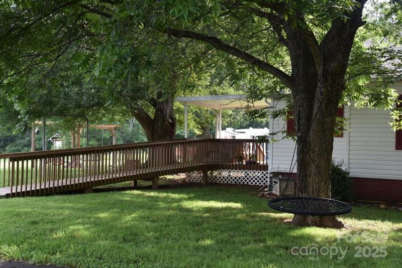 4143 E Maiden Rd, Maiden, NC 28650