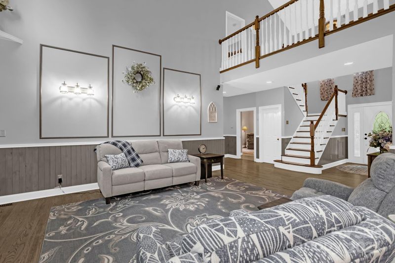 2156 Wedgewood Dr, Matthews, NC 28104