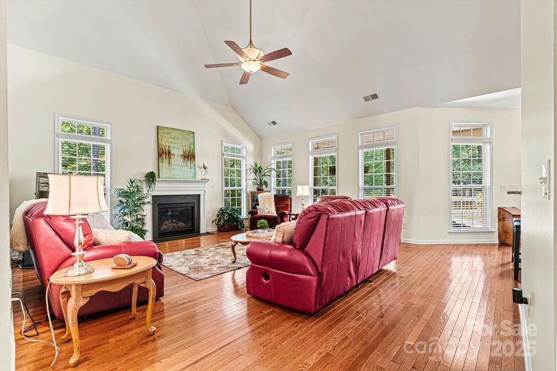 1036 Foreman Ct, Denver, NC 28037