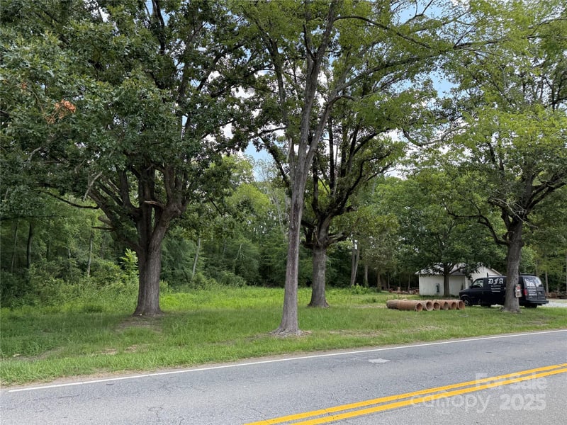 14721 Lawyers Rd, Matthews, NC 28104