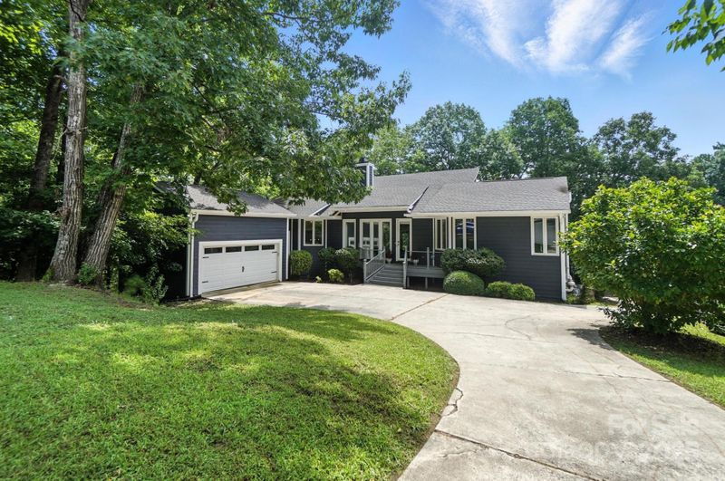 16101 Heron Run Dr, Tega Cay, SC 29708