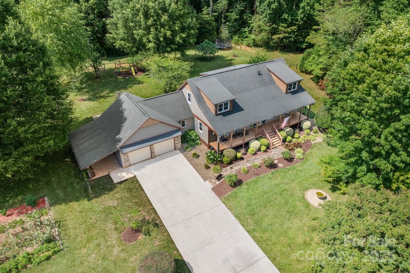 222 Oakhill St, Iron Station, NC 28080