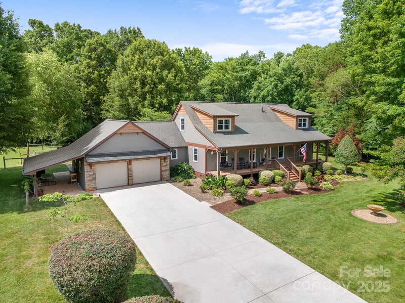 222 Oakhill St, Iron Station, NC 28080