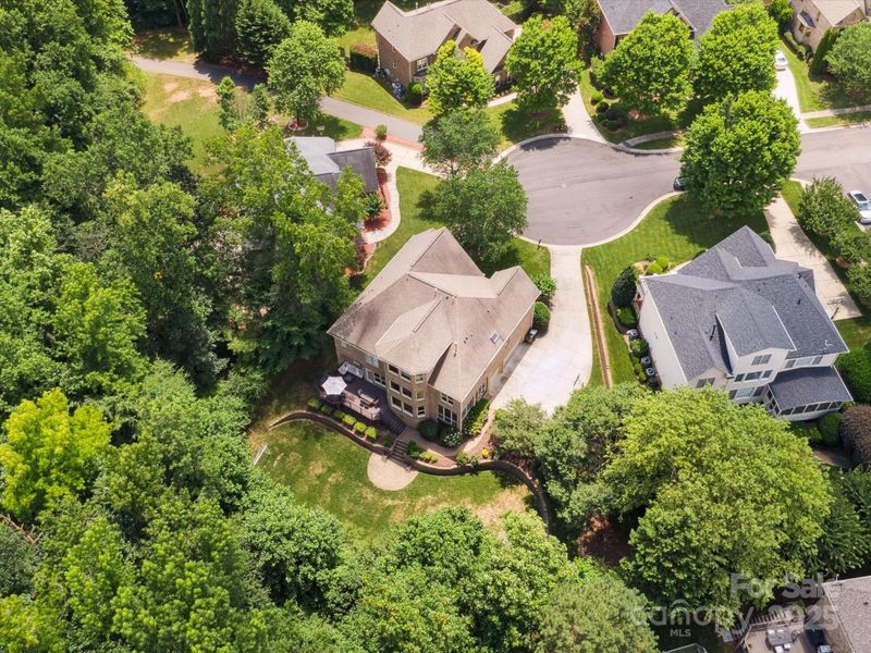 2103 Lytton Ln, Matthews, NC 28104