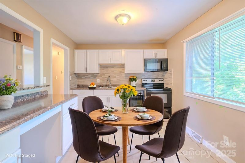 2519 Abelwood Rd, Charlotte, NC 28216