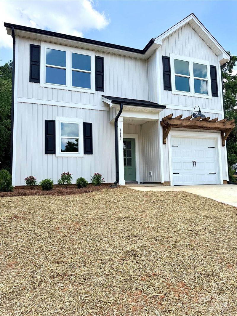 1683 Interstate View Dr, Gastonia, NC 28052