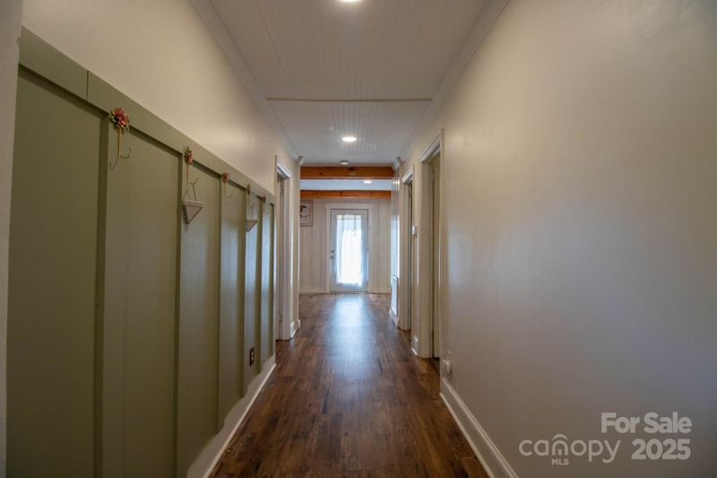 805 Pine St, Mooresville, NC 28115