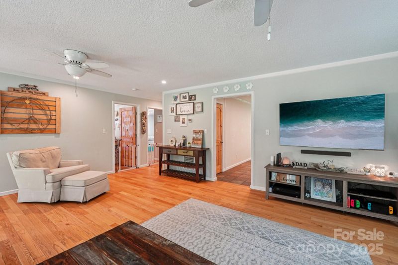 3770 Buck Point Rd, Catawba, NC 28609