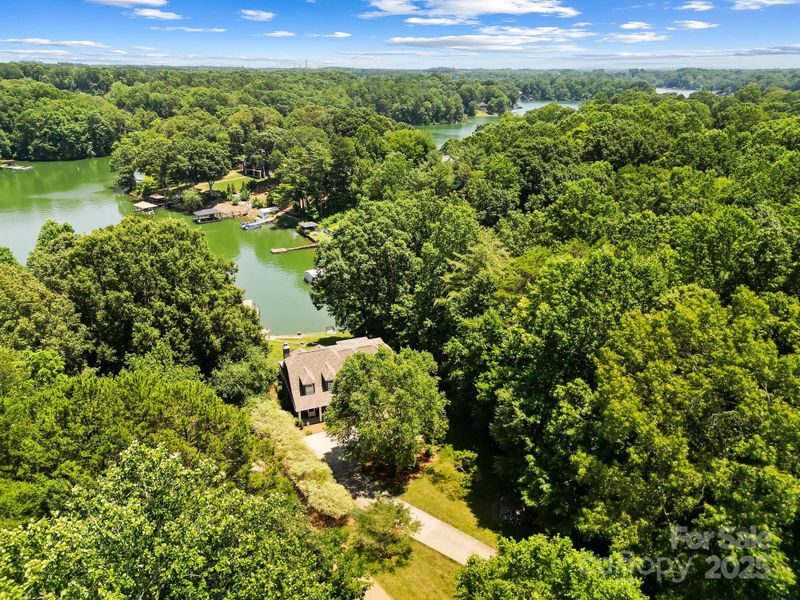 7040 Hyde St, Sherrills Ford, NC 28673
