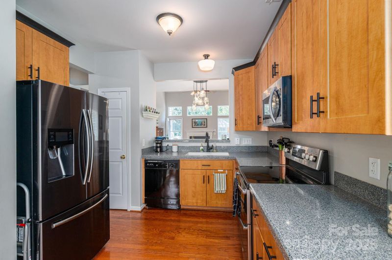 1648 Backcreek Ln, Gastonia, NC 28054