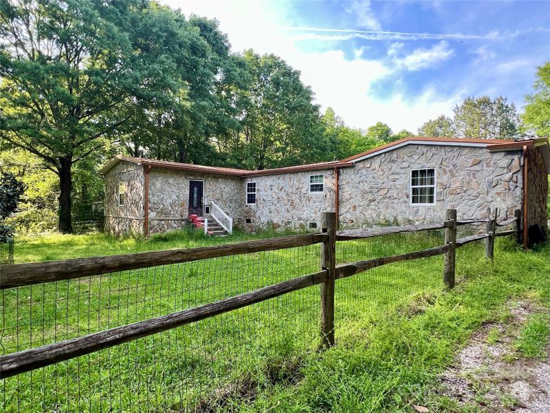 6832 Mandarin Dr, Rock Hill, SC 29732