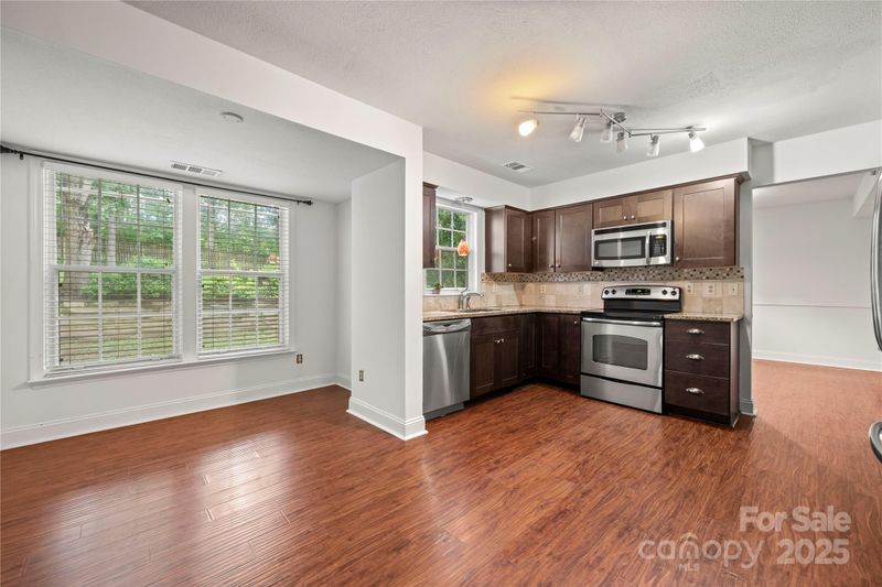 1230 Ridgebury Ter, Matthews, NC 28105