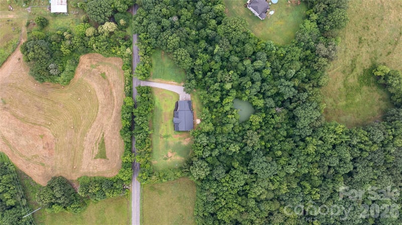 13546 W Highway 55 Hw W, York, SC 29745
