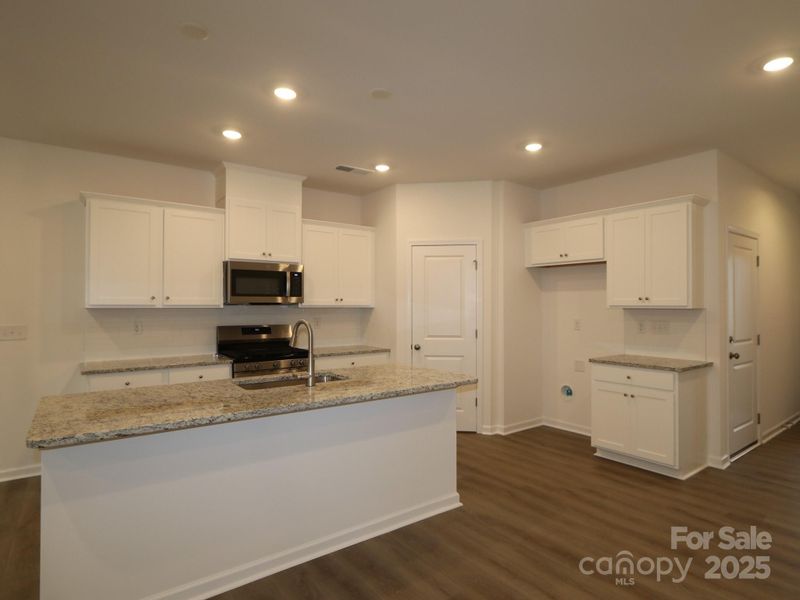 747 Lockhaven Dr NW, Concord, NC 28027