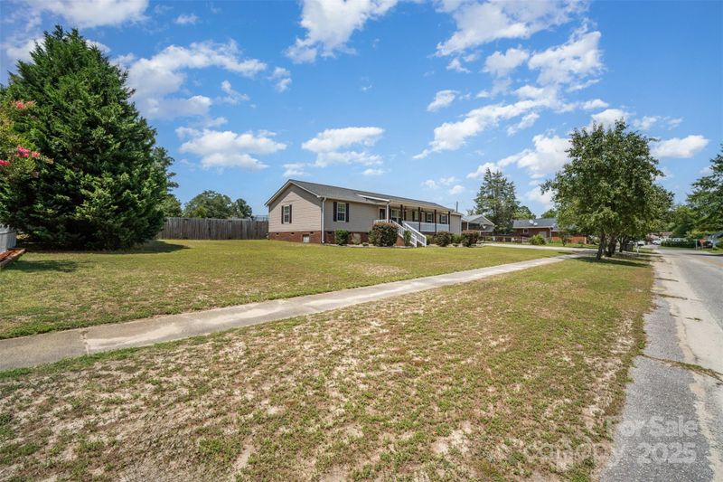108 W Welsh St, Kershaw, SC 29067