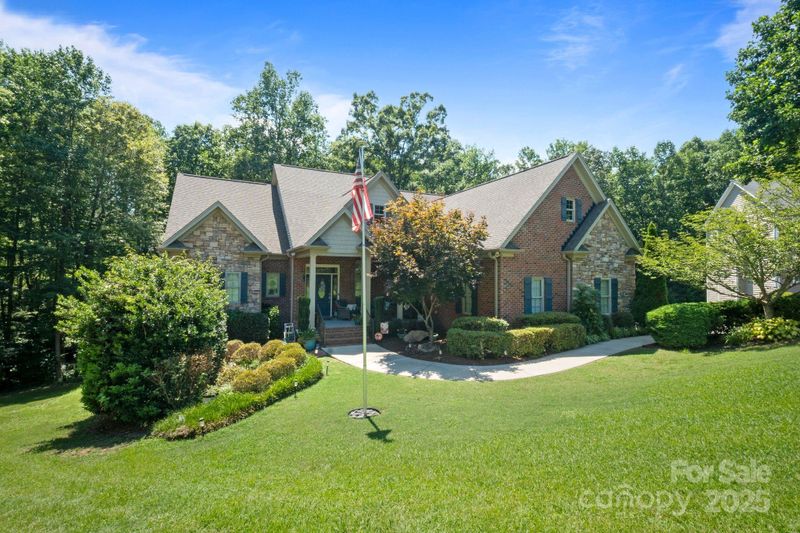 3544 Maple Brook Dr, Denver, NC 28037