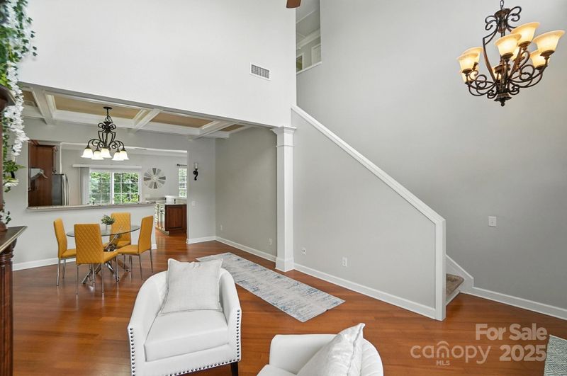 6622 Beverly Springs Dr, Charlotte, NC 28270