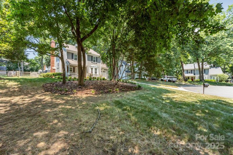 3106 Windstream Ct, Charlotte, NC 28210