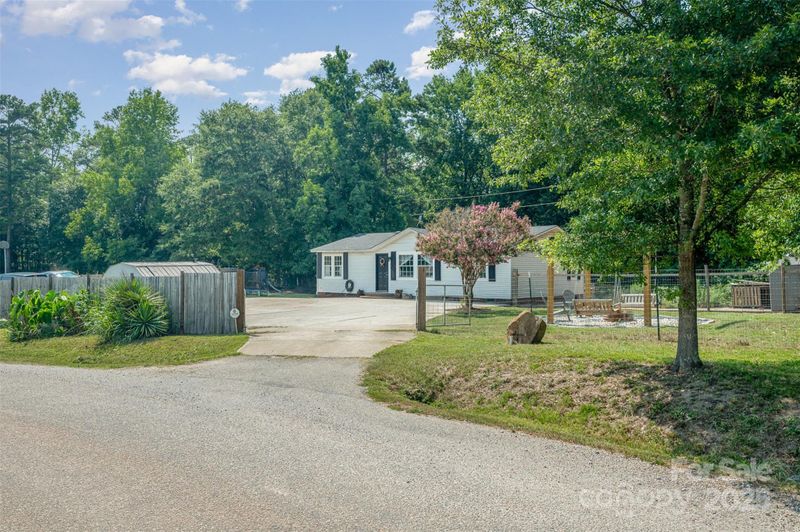 600 Will Jones Cir, Catawba, SC 29704