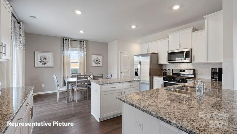 103 Rustling Waters Dr, Mooresville, NC 28117