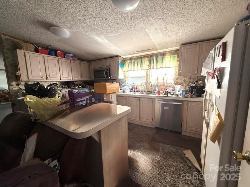 1342 Shinnville Rd, Cleveland, NC 27013
