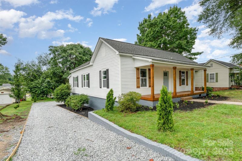 617 N Juniper Ave, Kannapolis, NC 28081
