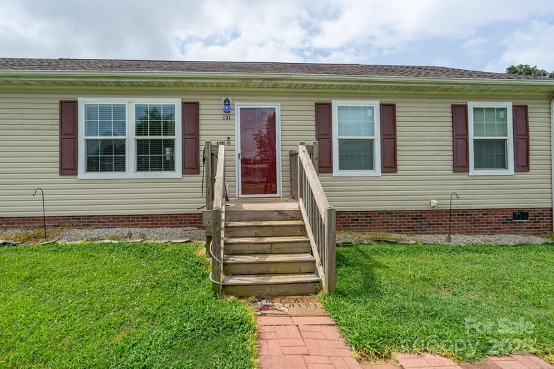 131 Brown Farms Dr, Cleveland, NC 27013
