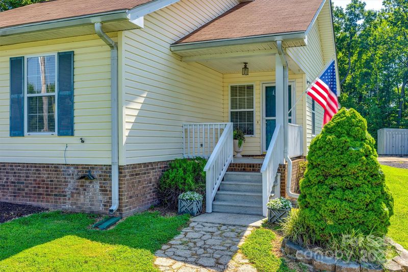 659 Primrose Ln NW, Concord, NC 28027