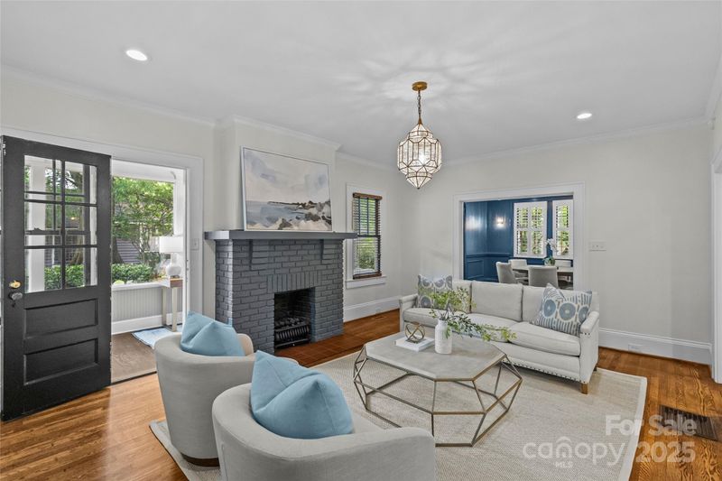 1612 Thomas Ave, Charlotte, NC 28205