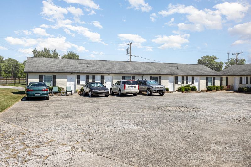 1655 N Webb St, Gastonia, NC 28052