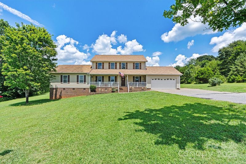 1310 Maple Lee Ct, Crouse, NC 28033