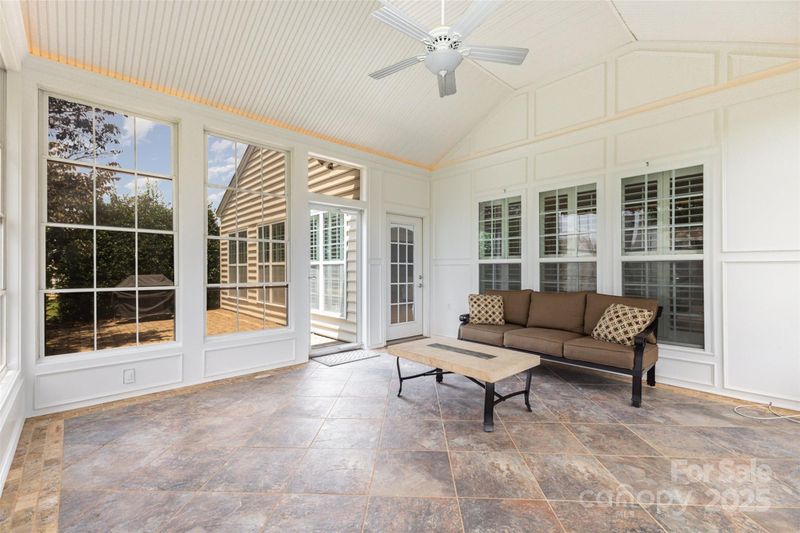 7063 Shenandoah Dr, Fort Mill, SC 29707