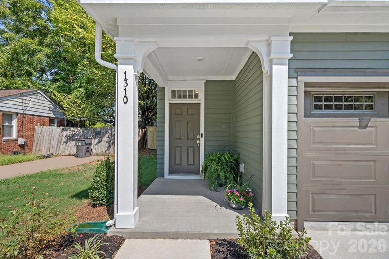 1310 Moretz Ave, Charlotte, NC 28206