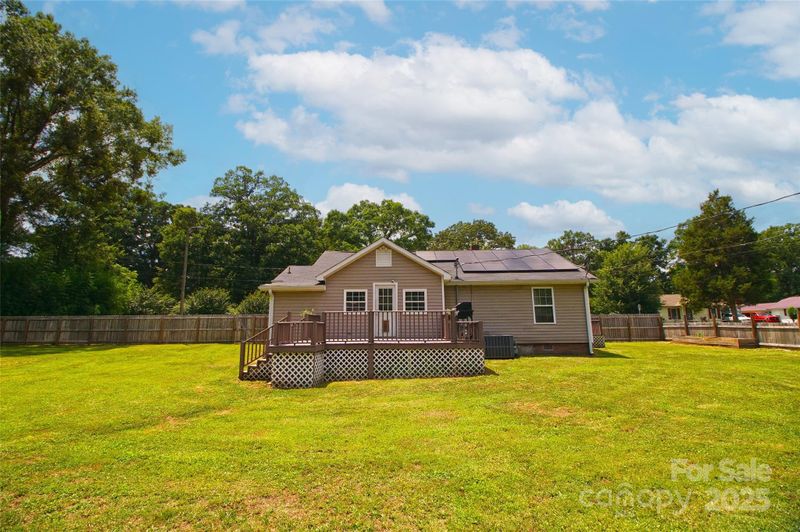 802 Ruth Ave, Kannapolis, NC 28083