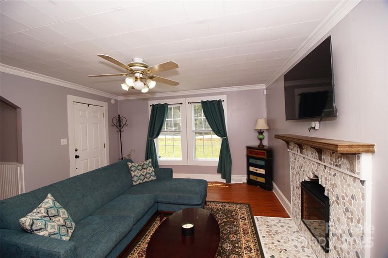 802 Ruth Ave, Kannapolis, NC 28083