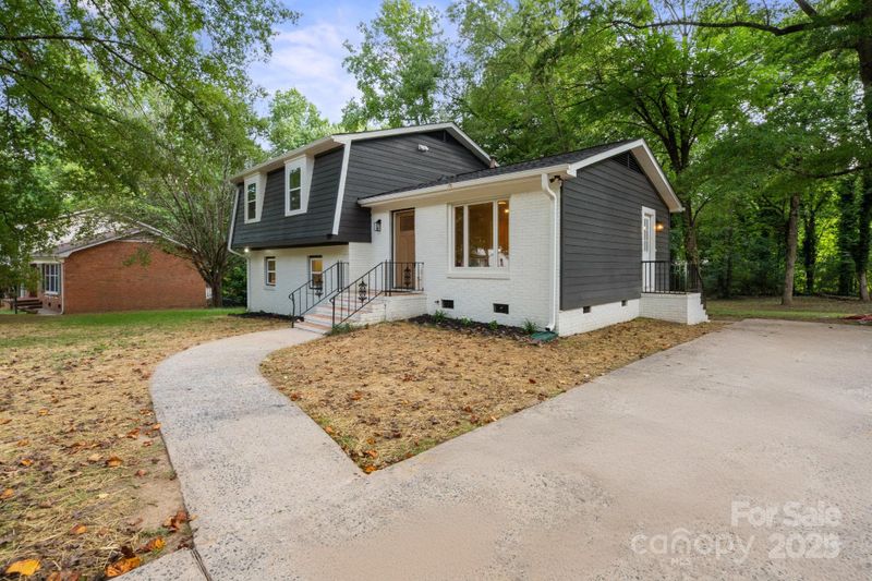 6715 Olde Savannah Rd, Charlotte, NC 28227