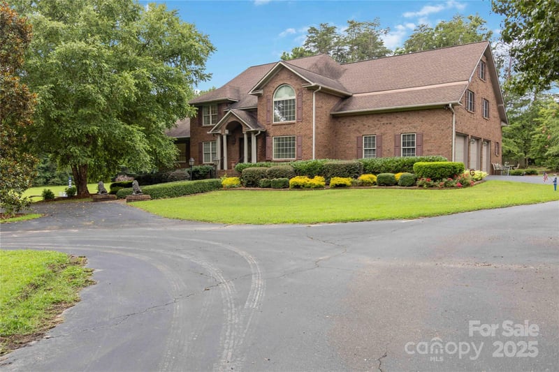 865 Saint Paul Church Rd, Clover, SC 29710
