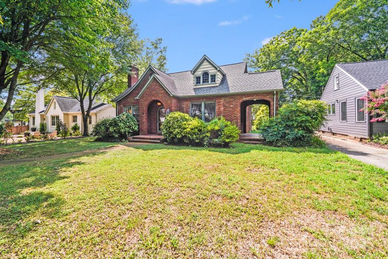 2928 Park Rd, Charlotte, NC 28209